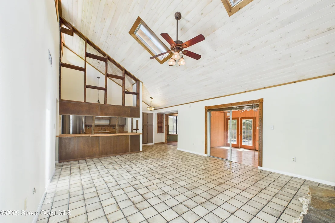 Photo of 3583 James Road