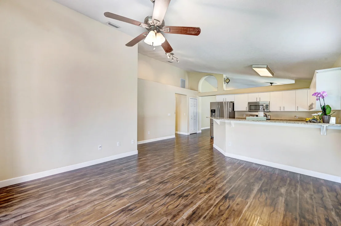 Photo of 1882 Sun Gazer Drive