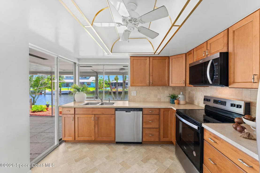 Photo of 462 Sandpiper Drive