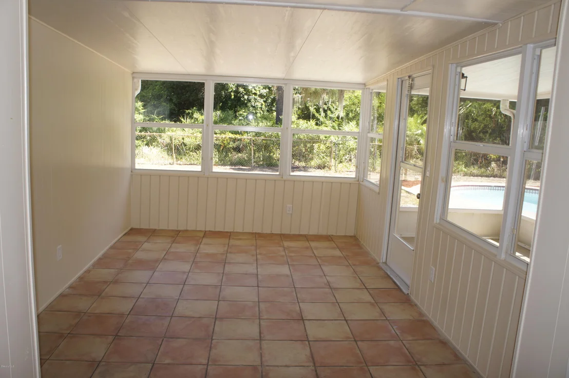 Photo of 2392 Lorna Drive