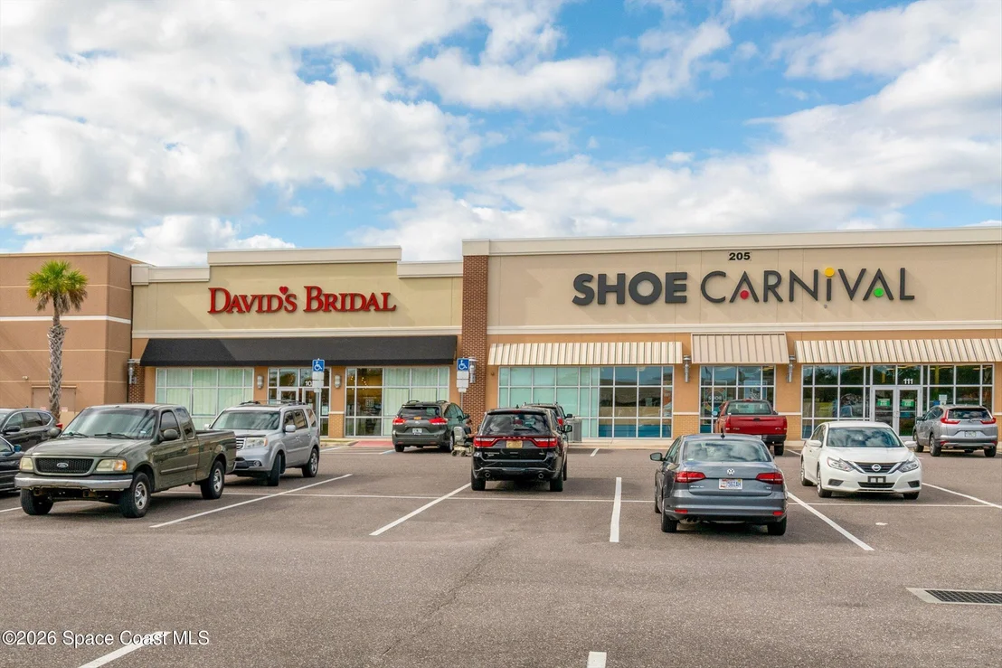 Photo of 413 Orlov Road NW