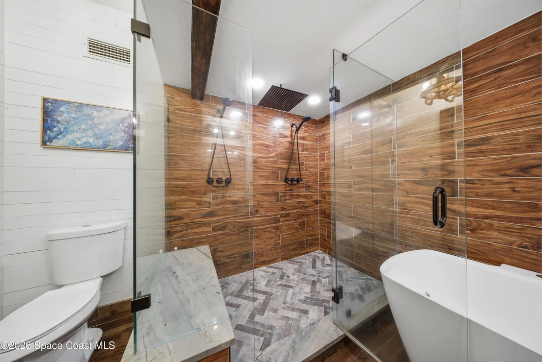 Photo of 112 Lagoon Avenue