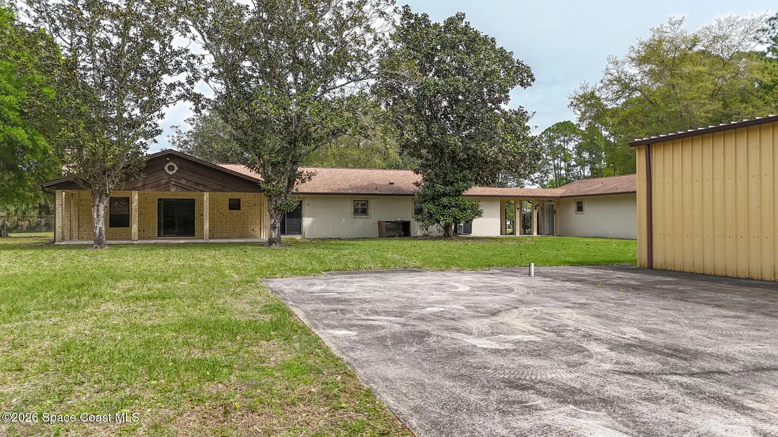Photo of 5121 Dalehurst Drive