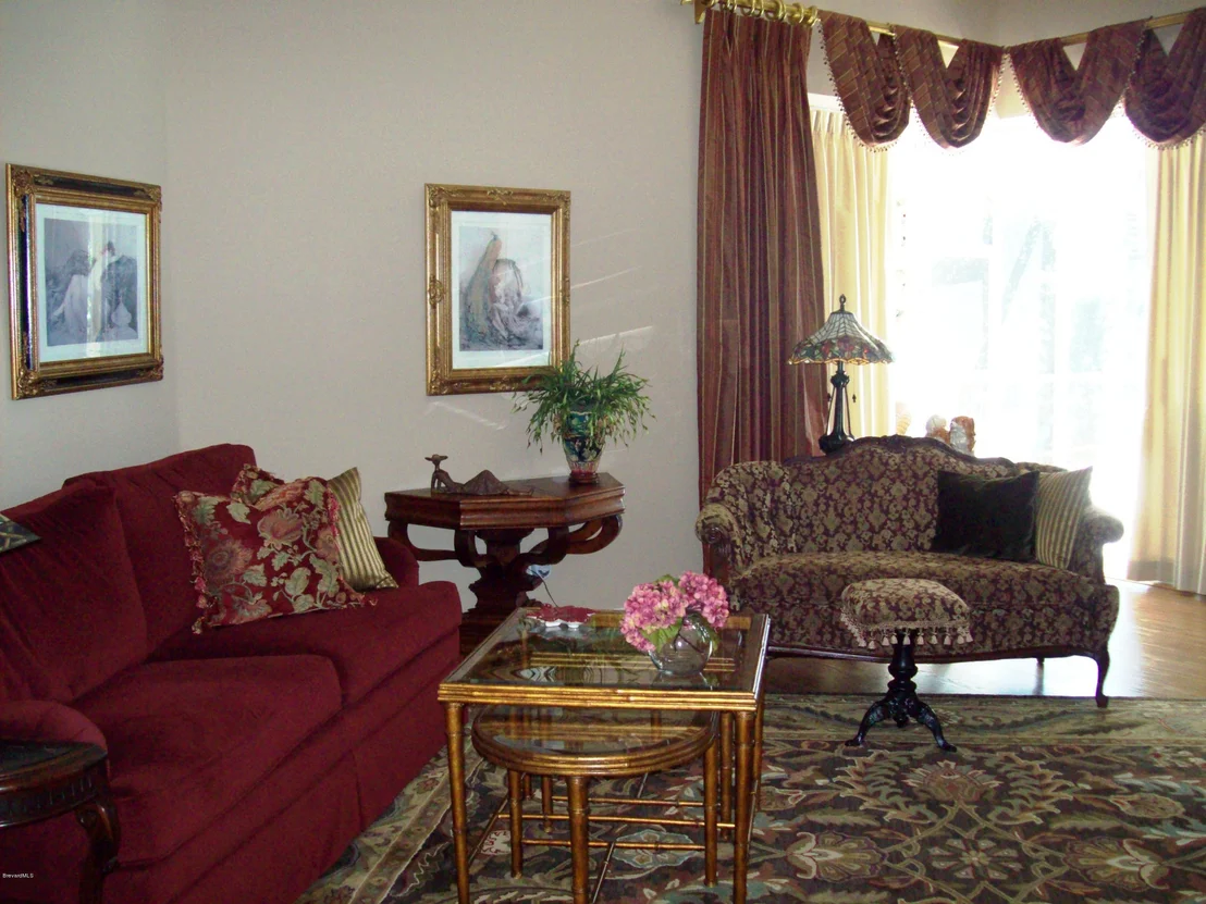 Photo of 1143 Vestavia Circle