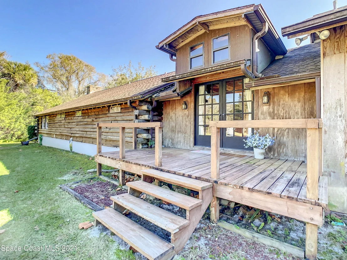 Photo of 4340 Burkholm Road