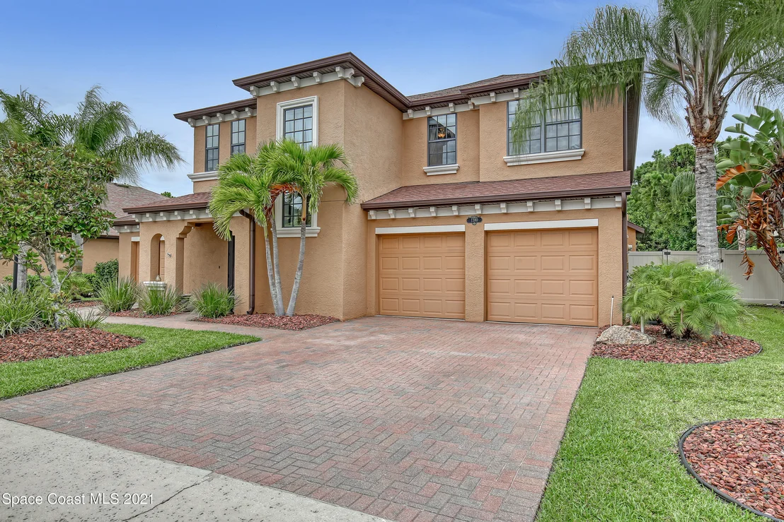 Photo of 1380 Talon Way