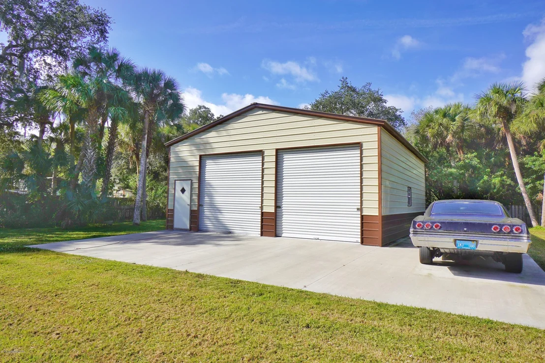 Photo of 440 N Burnett Road