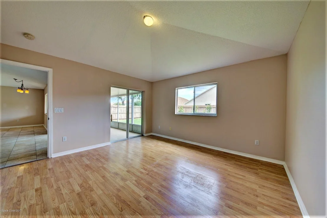 Photo of 2573 Ventura Circle