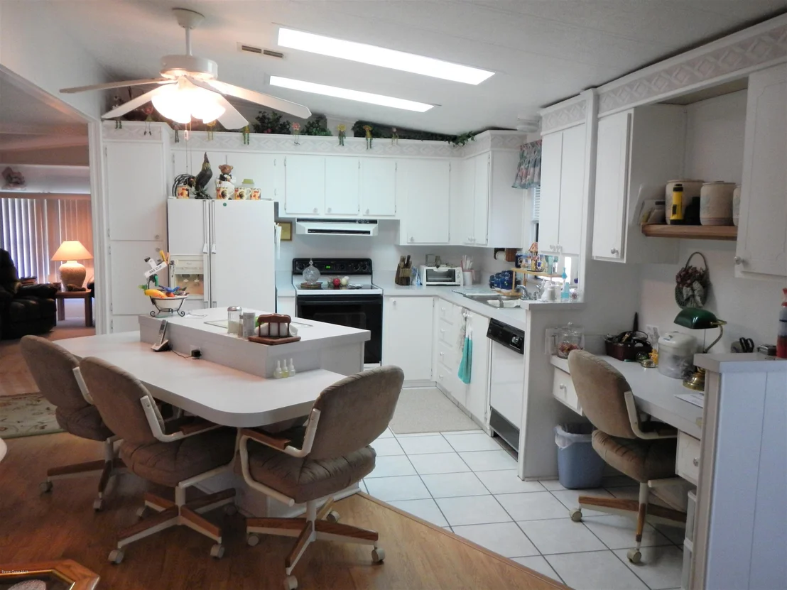 Photo of 1899 Coco Plum Street NE