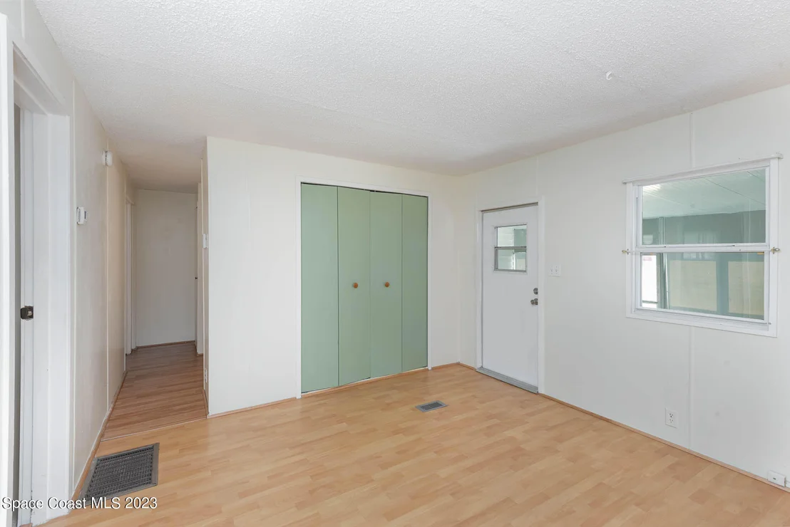 Photo of 19 Annette Drive