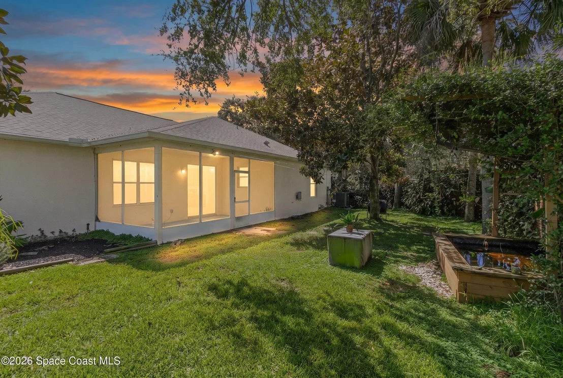 Photo of 994 Bryce Lane