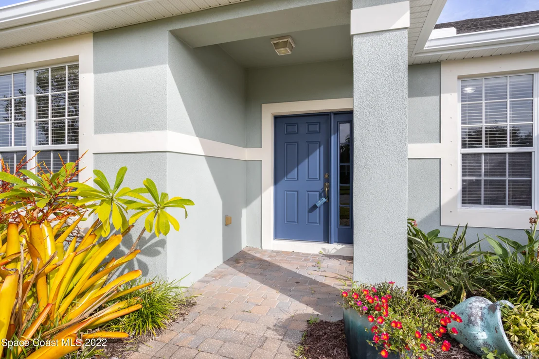 Photo of 1660 Bridgeport Circle
