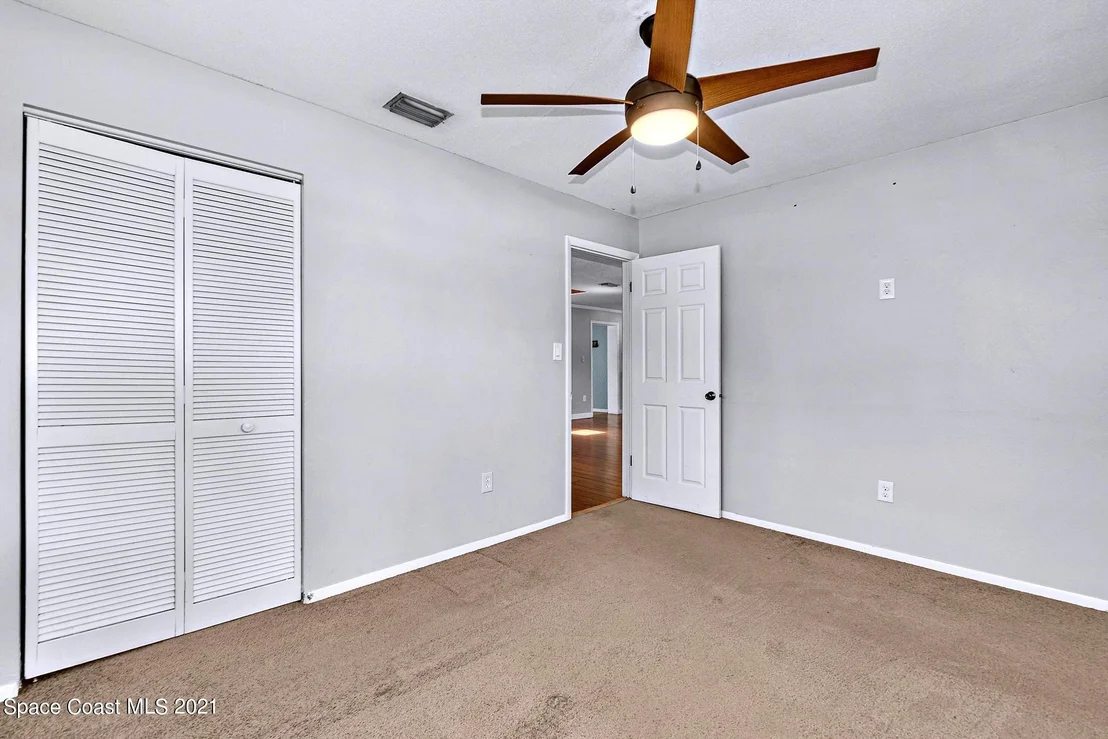 Photo of 2643 Lorna Drive