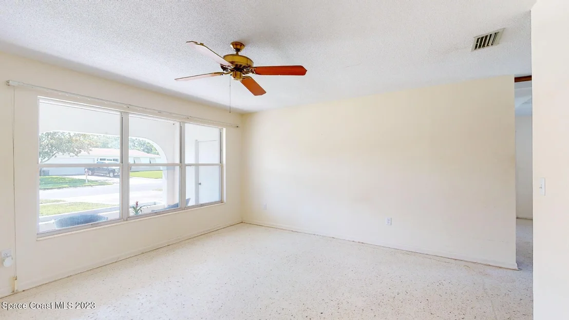 Photo of 813 Vance Circle NE