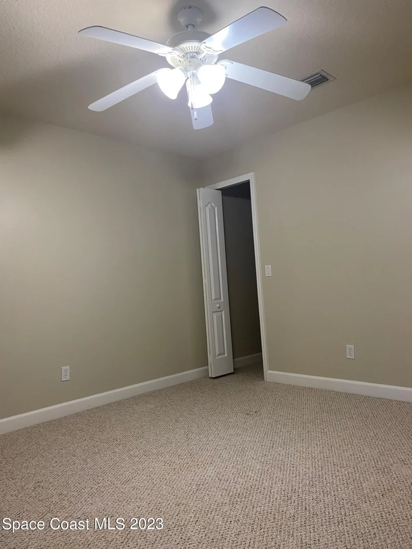 Photo of 407 Lofts Drive
