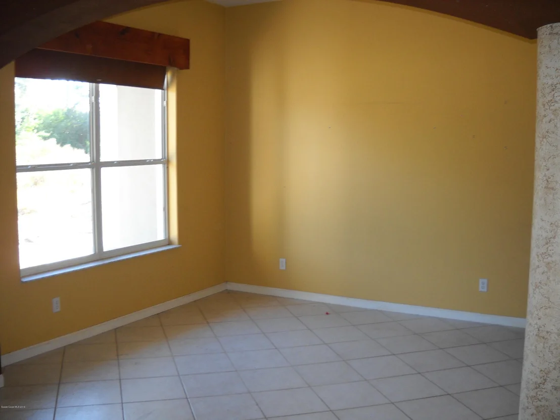 Photo of 5550 Simpson Place