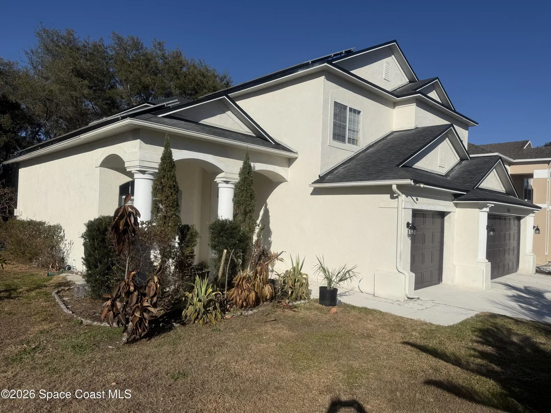 Photo of 2014 Applegate Drive
