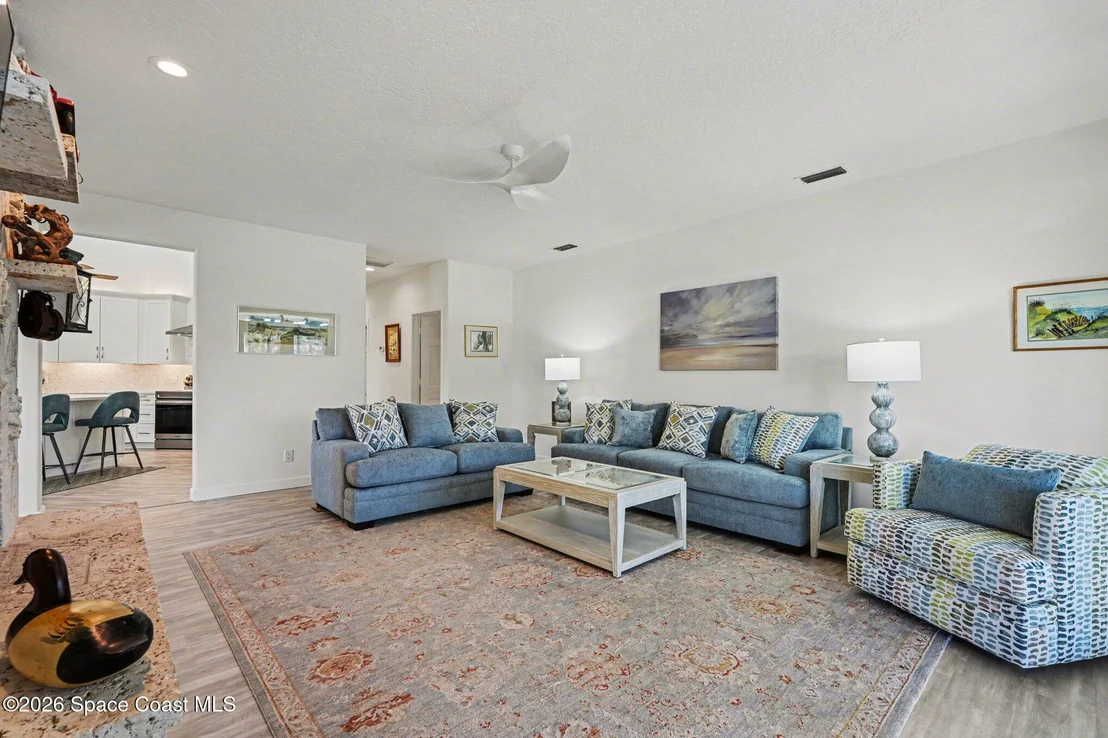 Photo of 6118 Anchor Lane