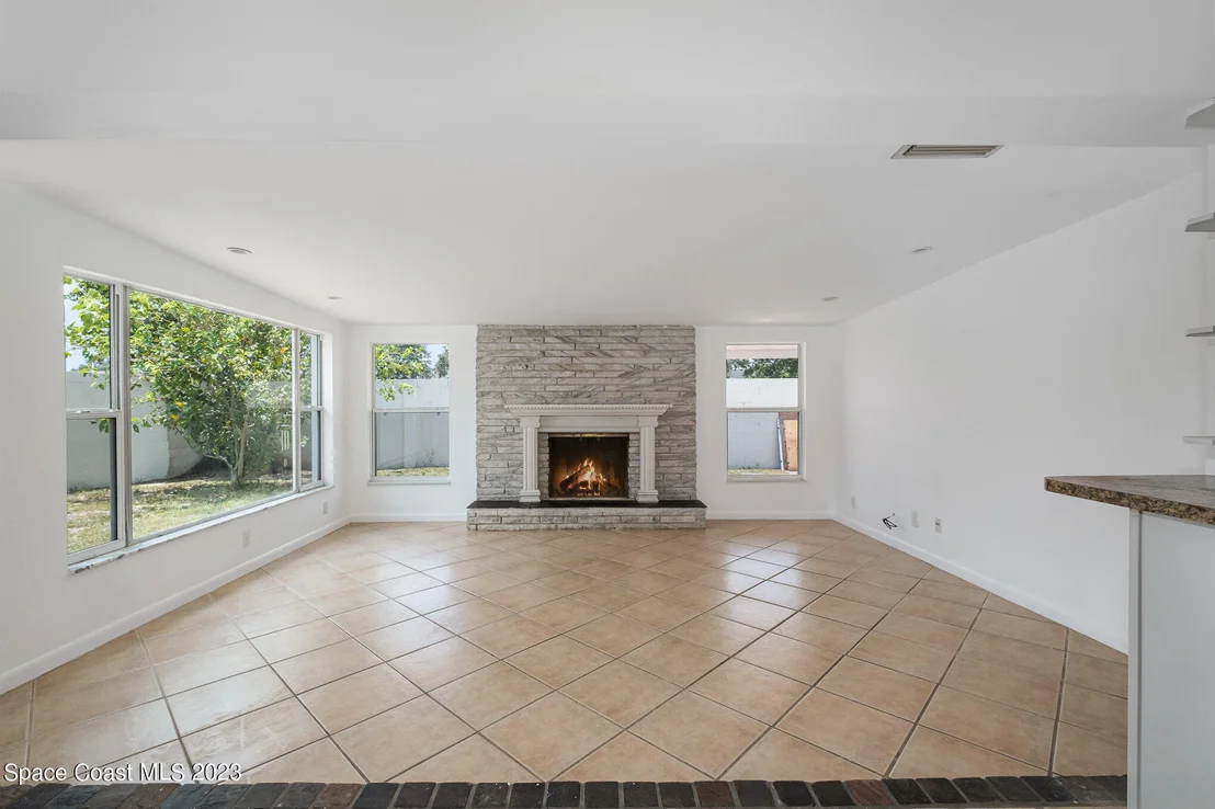 Photo of 2435 Sadler Lane