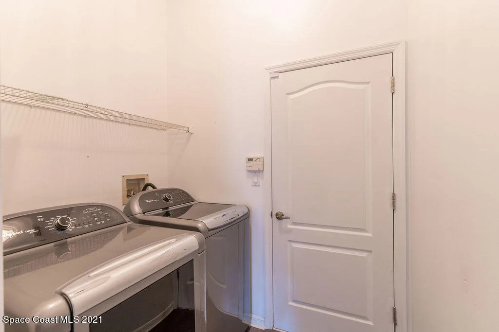 Photo of 779 Thrasher Drive