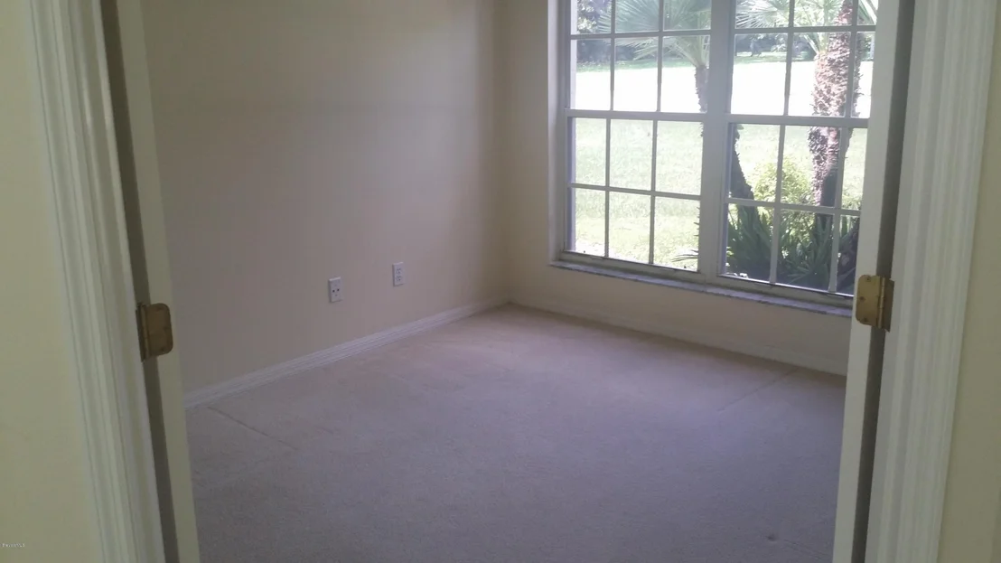 Photo of 751 Glengarry Drive