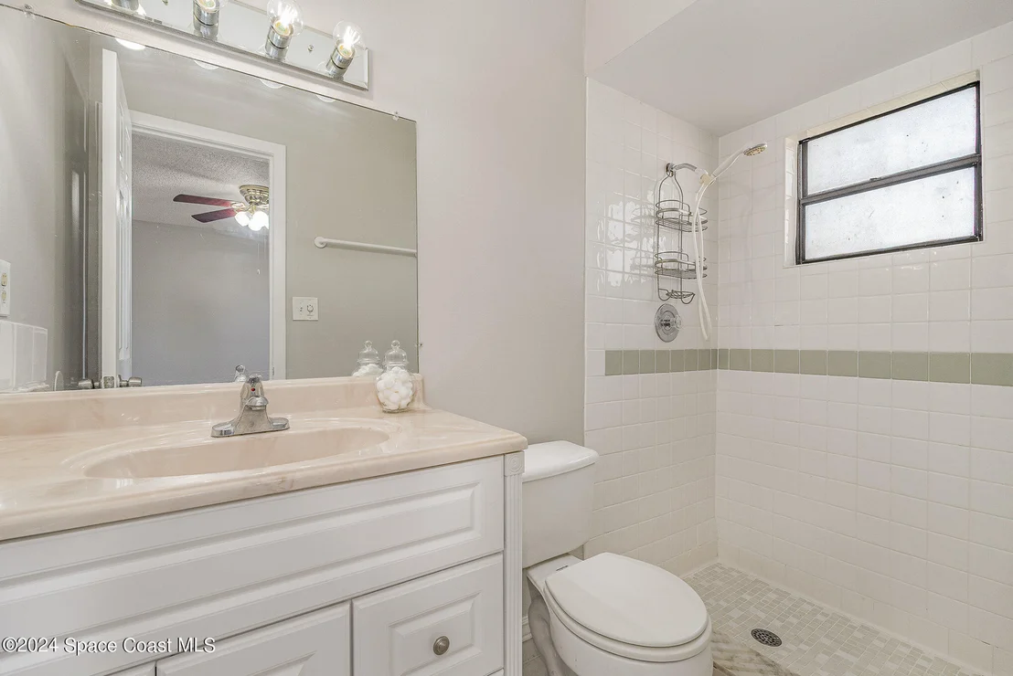 Photo of 7180 Pluto Avenue