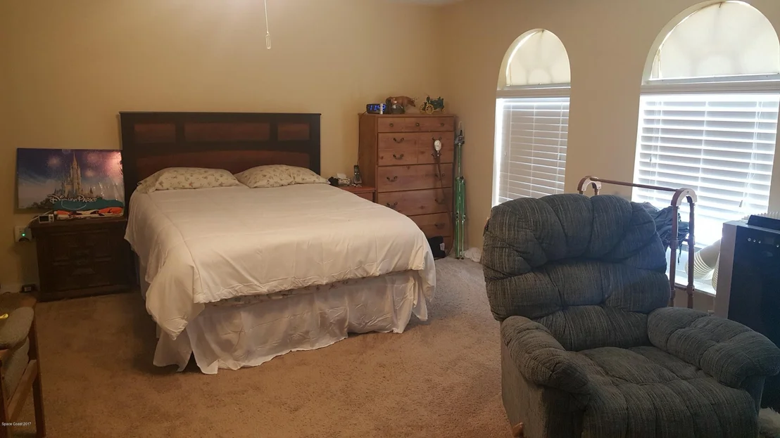 Photo of 239 Macon Drive