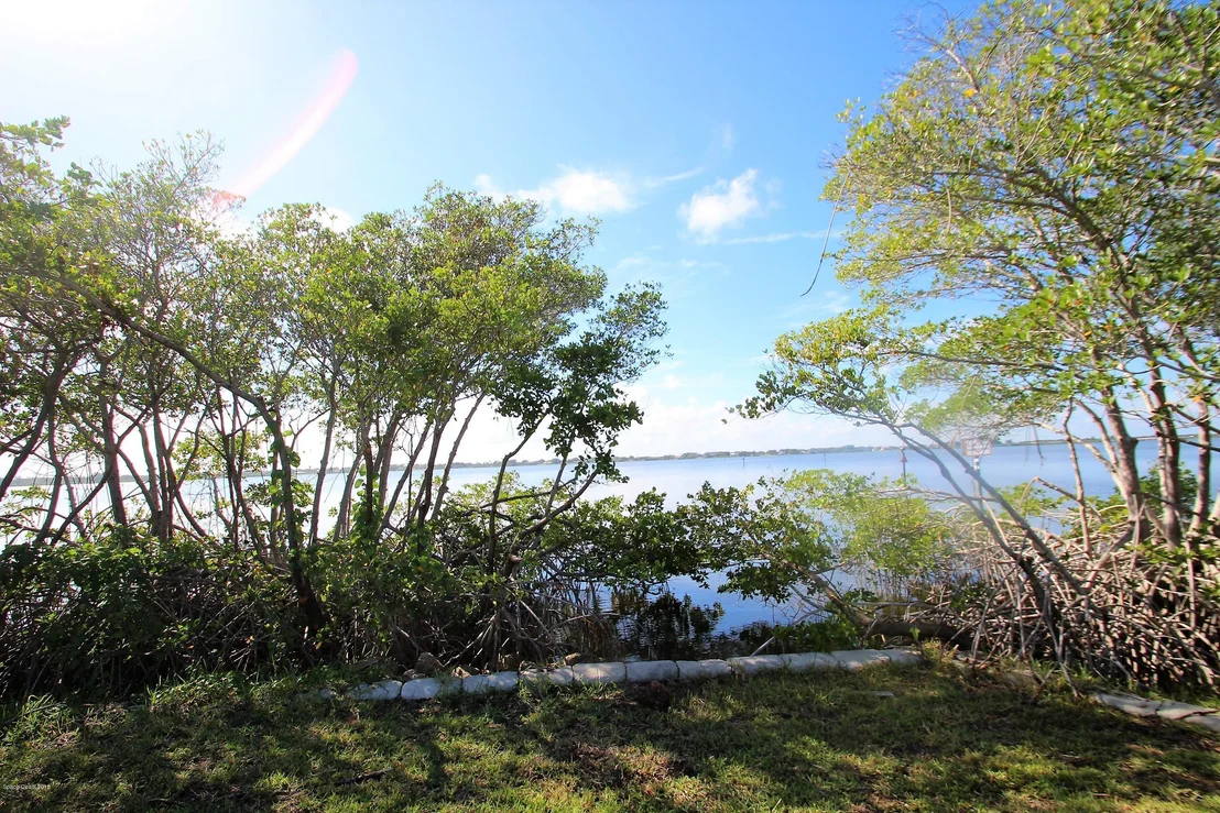Photo of 600 Loggerhead Island Drive