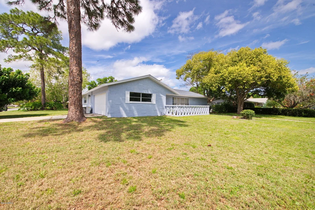 Photo of 1284 Troon Way