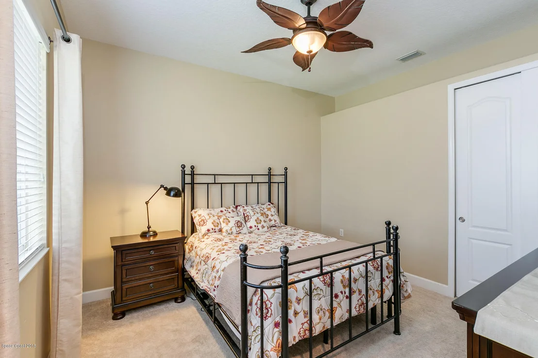 Photo of 5700 Rusack Drive
