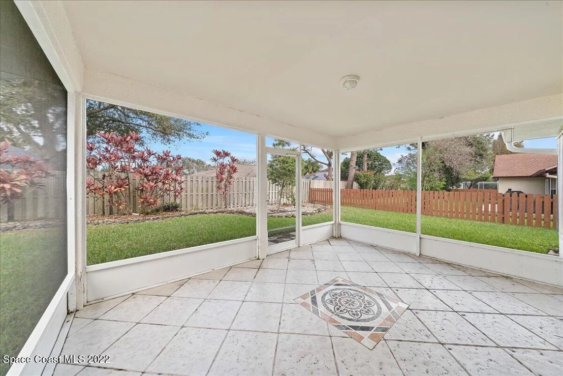 Photo of 958 Tamarind Circle