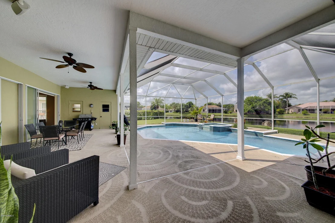 Photo of 1007 Heatherwood Way