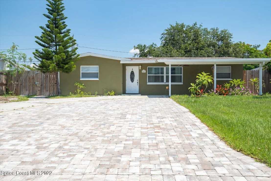Photo of 2446 Sadler Lane