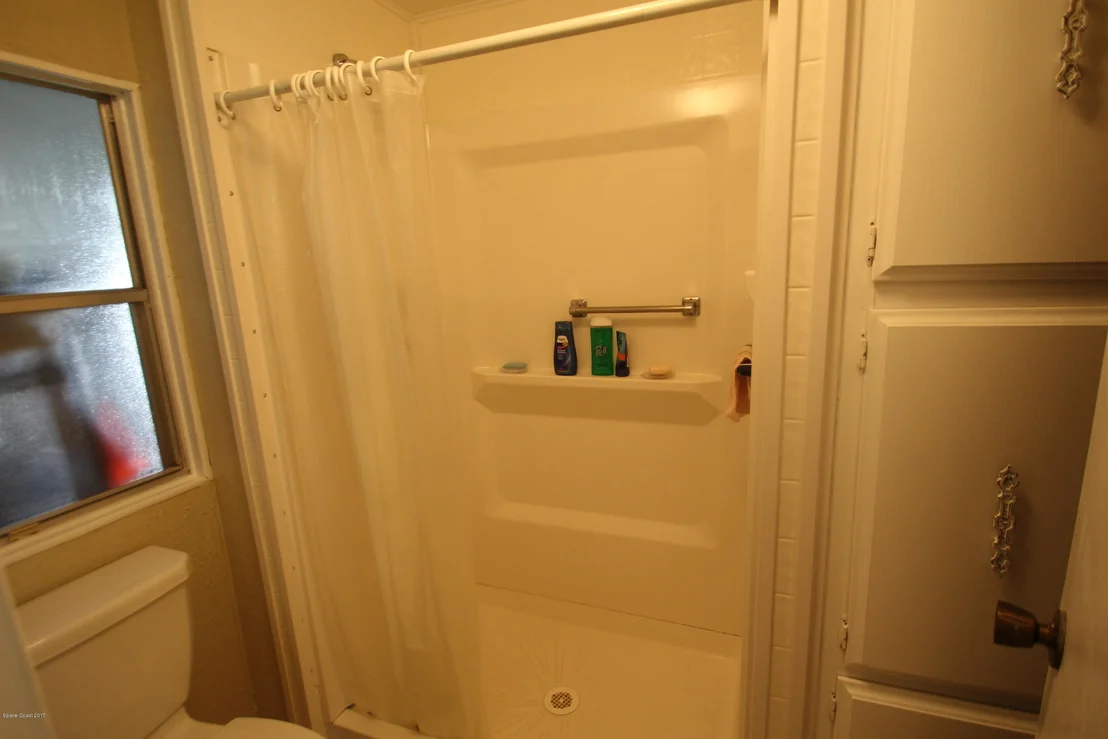 Photo of 553 Ruth Circle