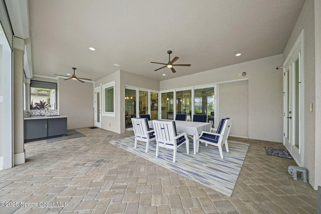 Photo of 7962 Barrosa Circle