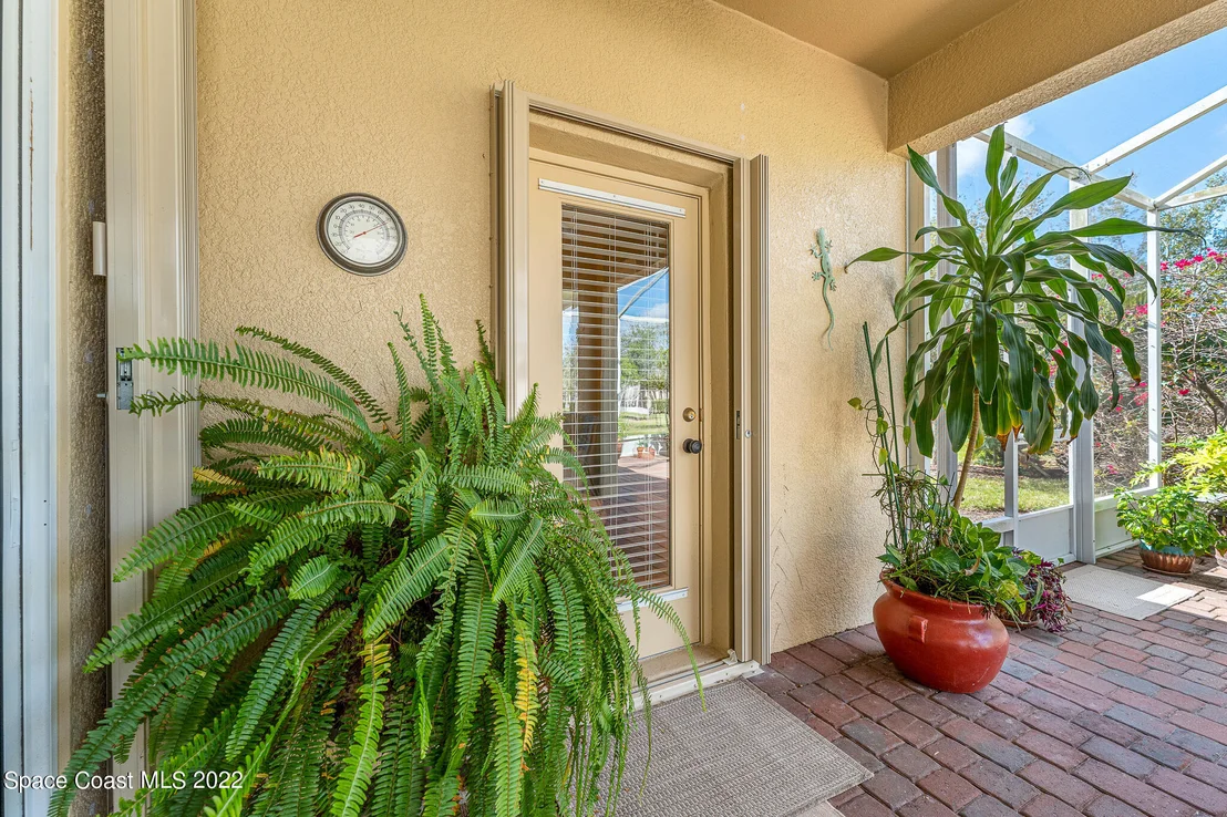 Photo of 6664 Pico Street