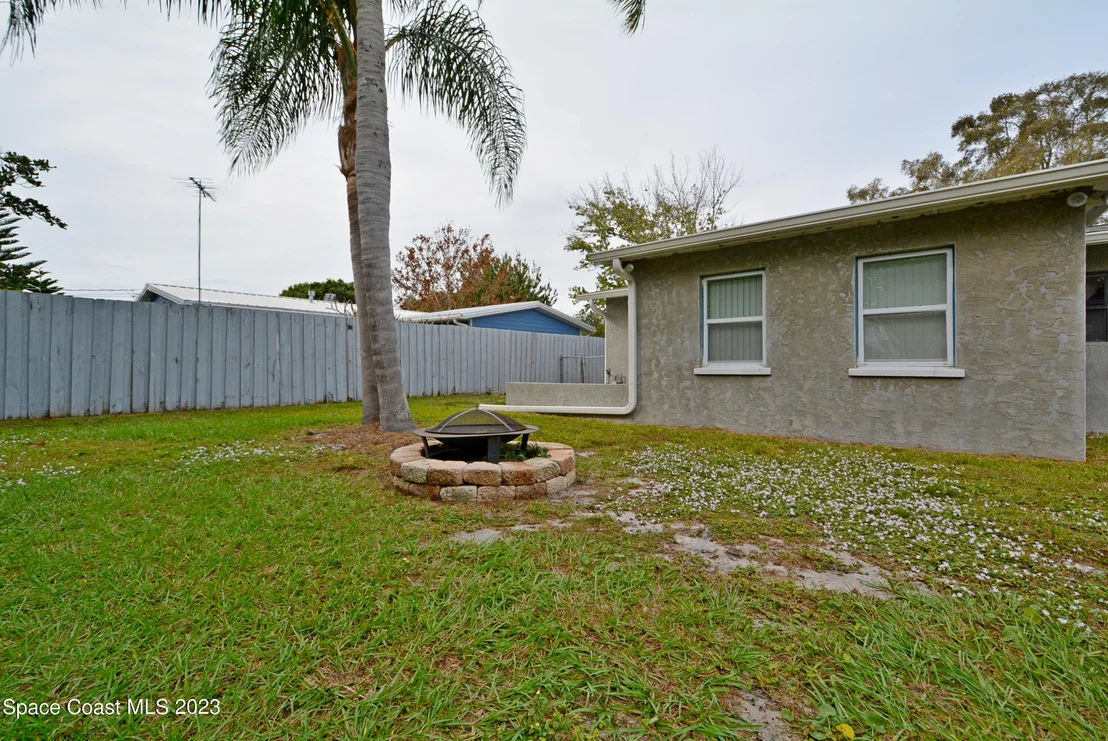 Photo of 2579 Coventry Road
