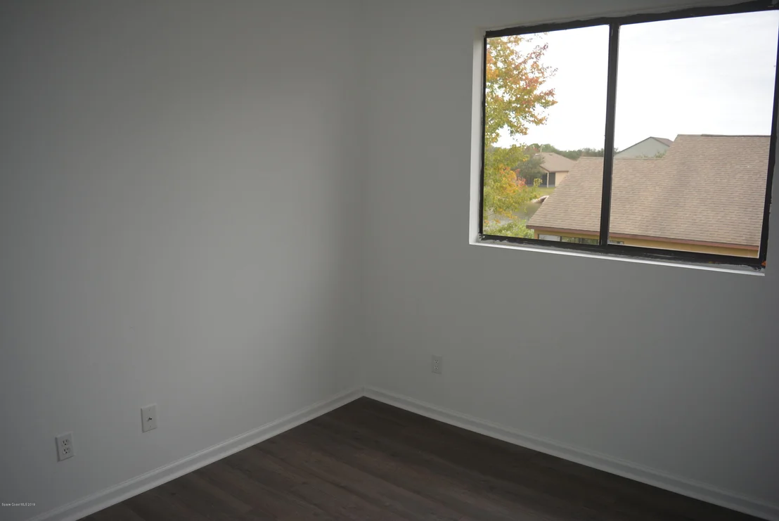 Photo of 1241 Bolle Circle
