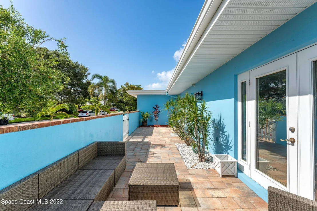 Photo of 220 Pineapple Street