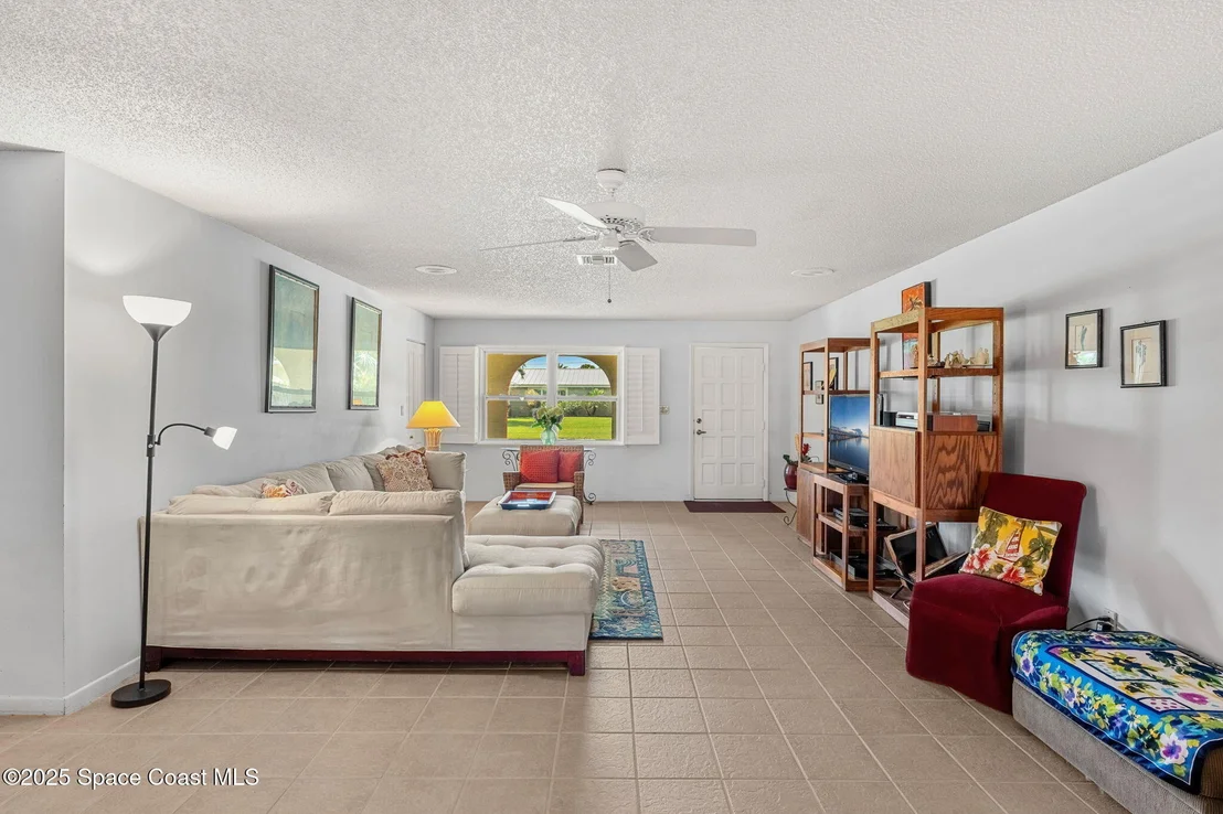 Photo of 440 Pine Tree Drive