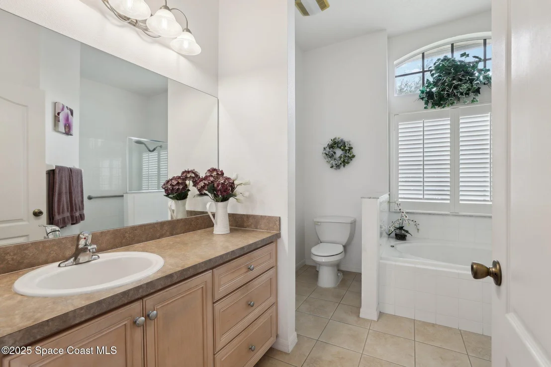 Photo of 4687 Alamanda Drive