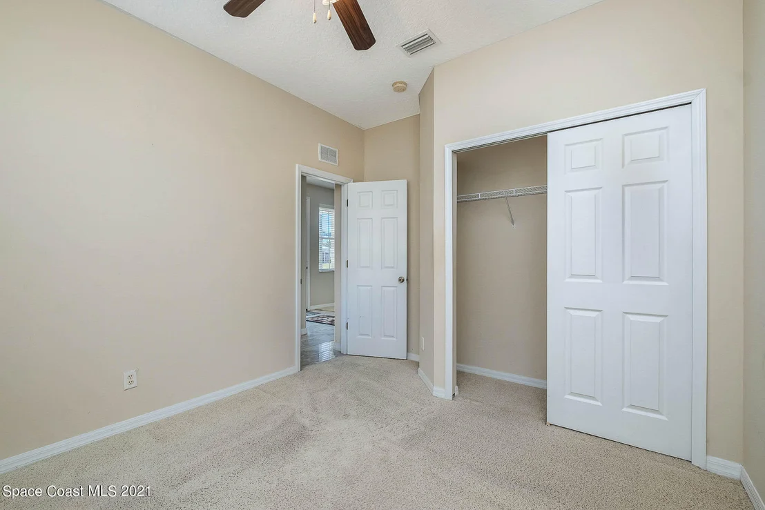 Photo of 3110 Eldron Boulevard SE