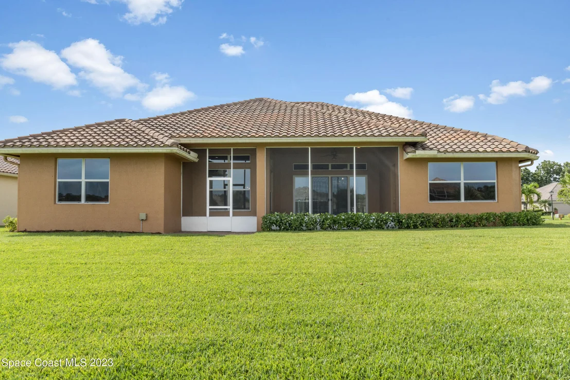 Photo of 7600 Fieldstone Ranch Square