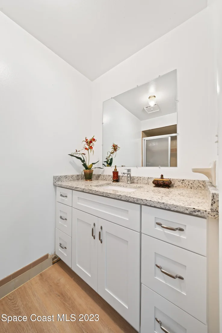 Photo of 5065 Bradbie Lane