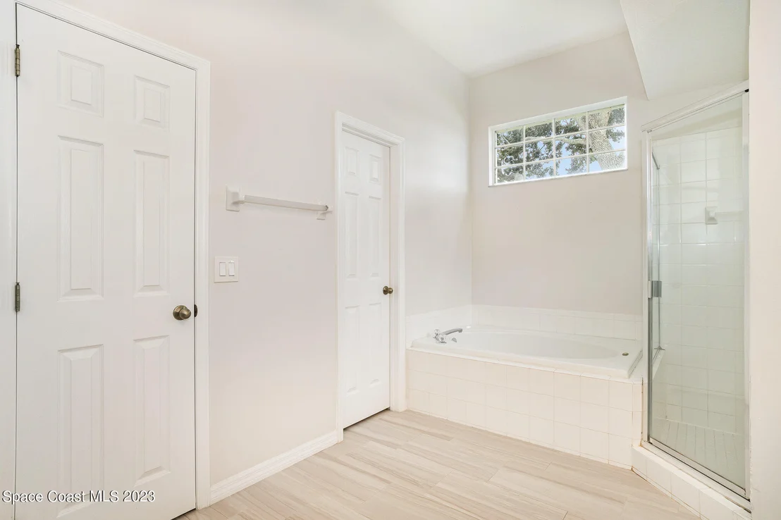 Photo of 1682 Rustic Way
