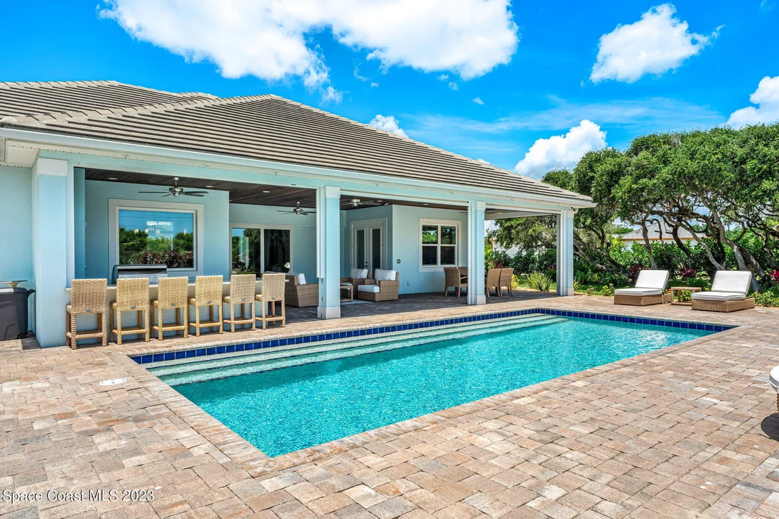 Photo of 6231 Windward Lane