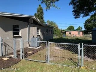 Photo of 1298 Hollywood Drive