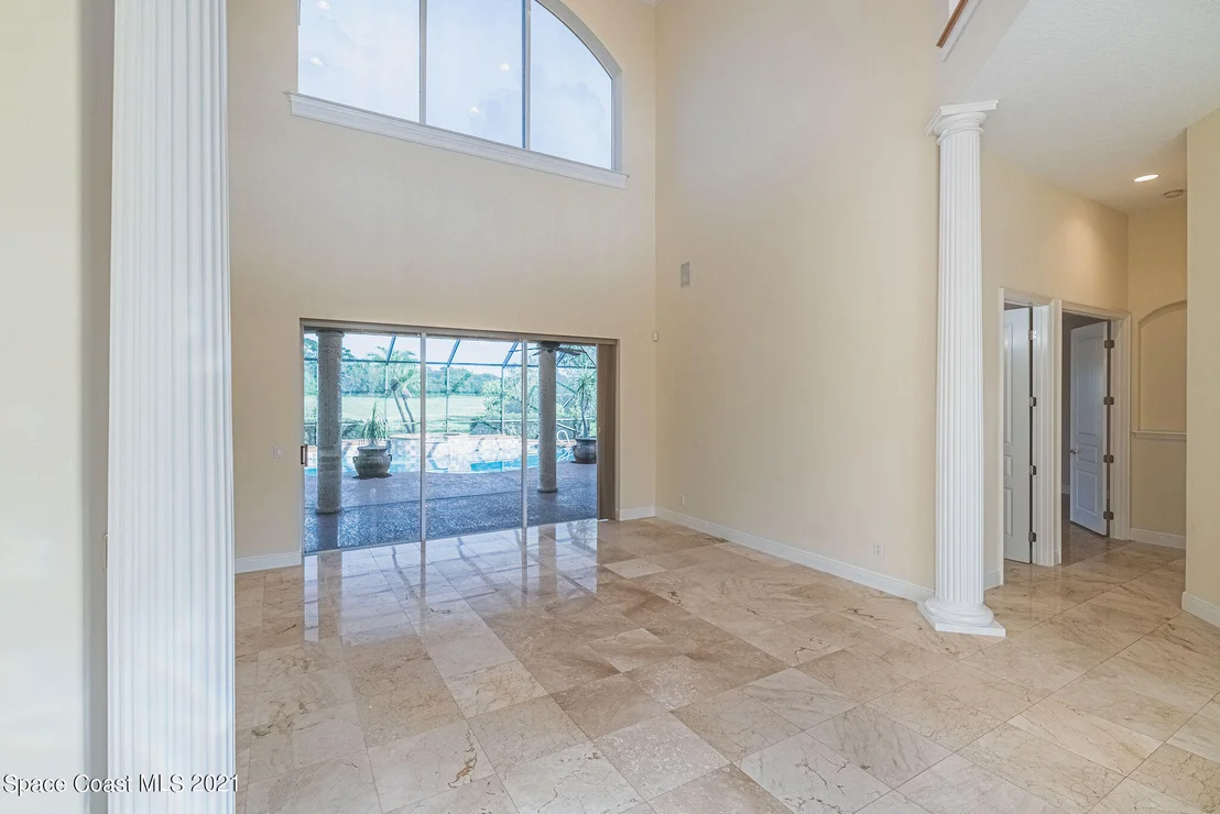 Photo of 8181 Compton Way