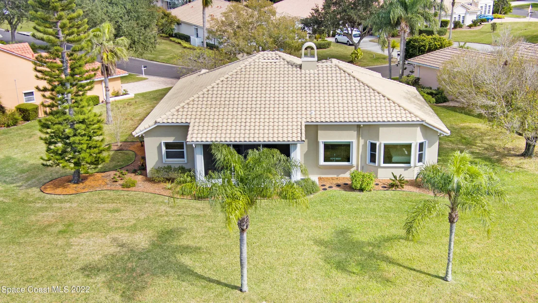 Photo of 961 Palm Brook Drive
