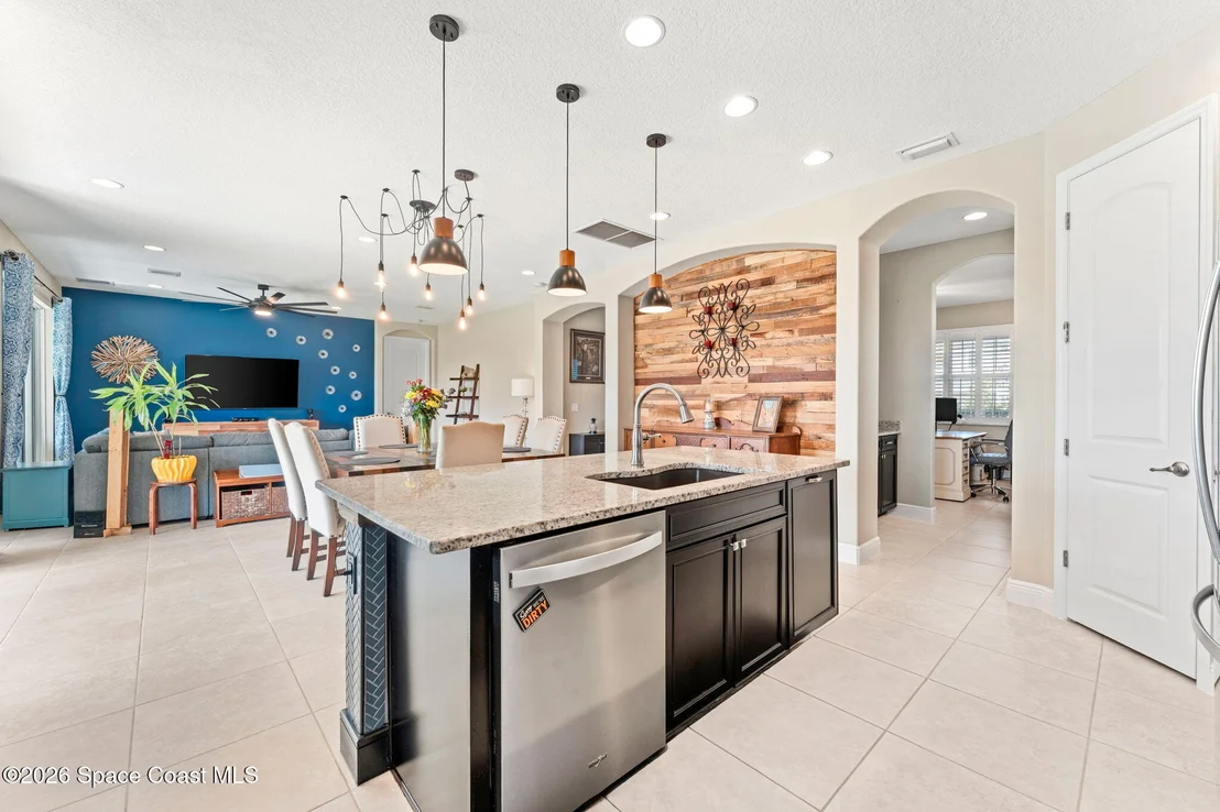 Photo of 7343 Poulicny Lane